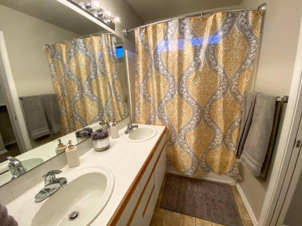 The Getaway Se Boise Condo Across The Street From Greenbelt, Bown Crossing And Boise River 3Bd 3Bath, 4 Beds! Lovely, Homey, Dining Table Seats 6 Ngoại thất bức ảnh