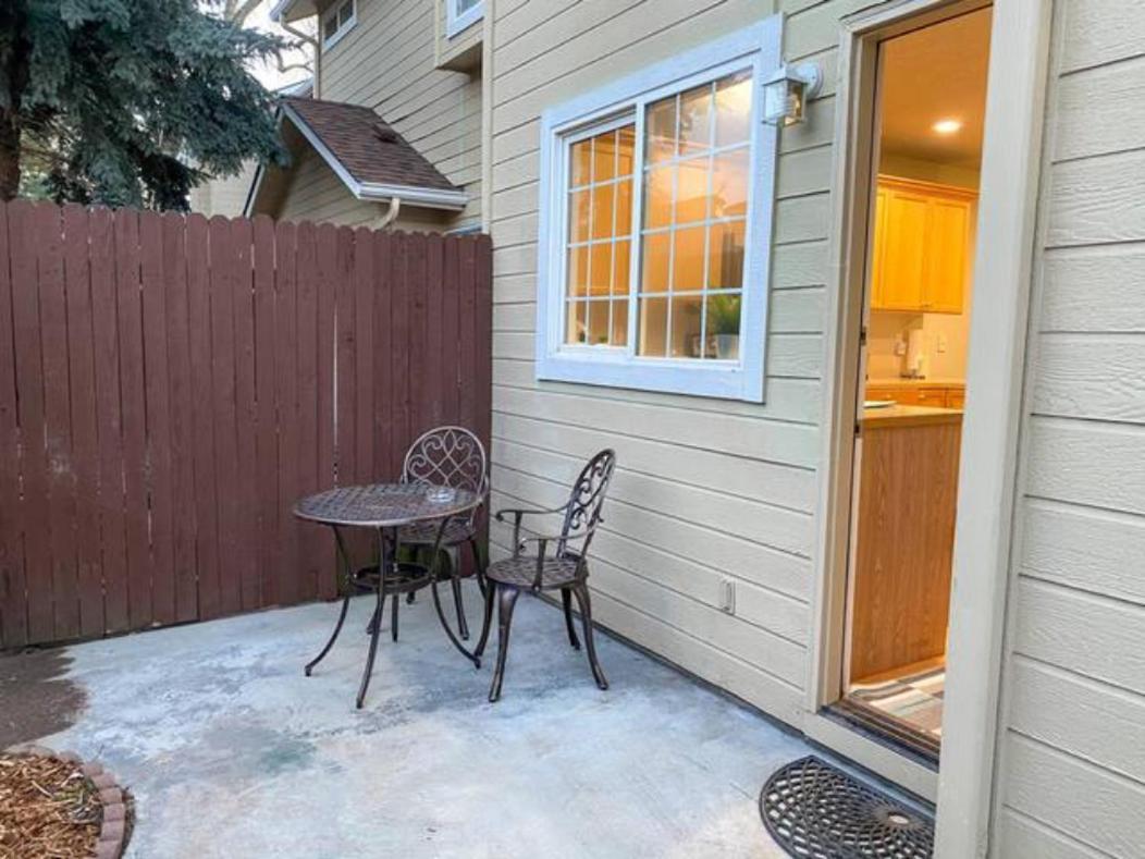 The Getaway Se Boise Condo Across The Street From Greenbelt, Bown Crossing And Boise River 3Bd 3Bath, 4 Beds! Lovely, Homey, Dining Table Seats 6 Ngoại thất bức ảnh